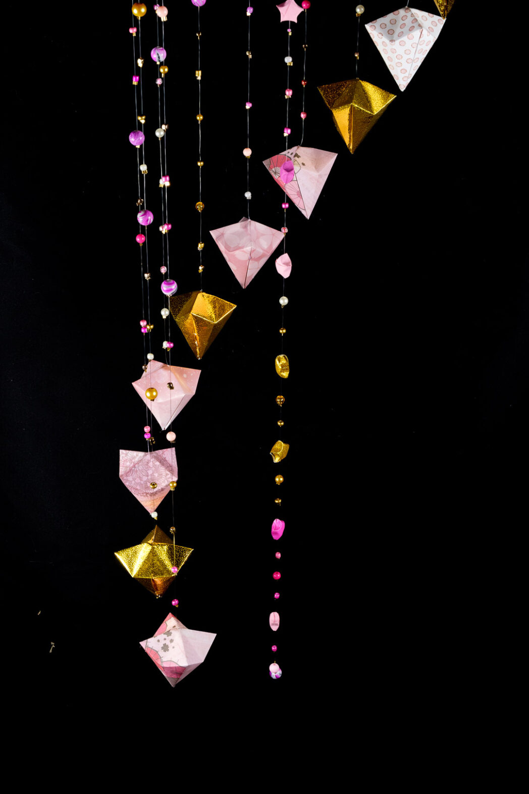 Mobile origami Diamant rose et or