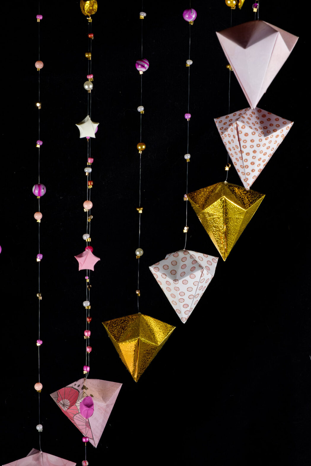 Mobile origami Diamant rose et or