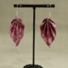 Boucles d'oreilles origami en forme de feuille couleur prune